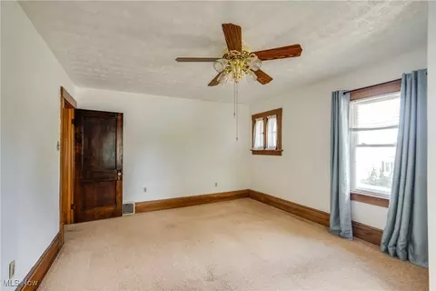 231 E Wilbeth Rd, Akron, OH 44301 photo 18