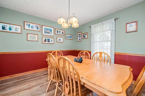 Dining - 17183 Wheeler Rd, Lagrange, OH 44050 photo 3 of 6