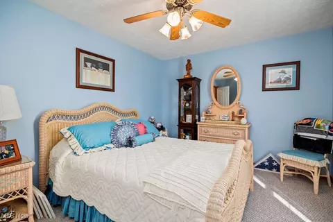Bedroom - 17183 Wheeler Rd, Lagrange, OH 44050 photo 2 of 7