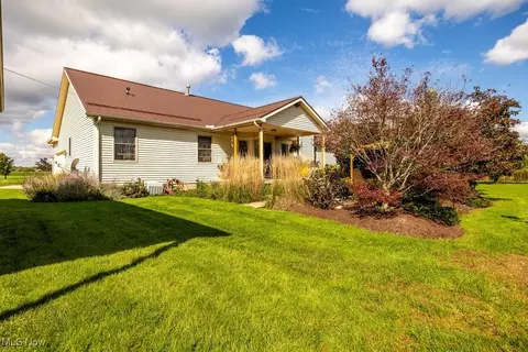 Exterior - 17183 Wheeler Rd, Lagrange, OH 44050 photo 7 of 13