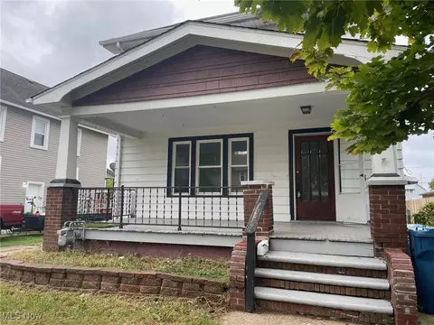 318 Delaware Ave, Lorain, OH 44052