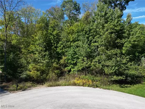 599 Brentwood Way, Sharon, OH 44281