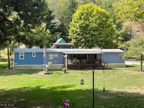 817 Smiths Run Rd, Harrisville, WV 26362
