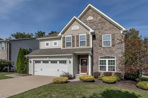 6543 Hidden Woods Trl, Mayfield, OH 44143