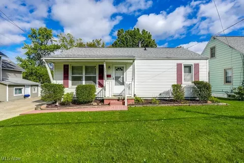 771 Munroe Falls Ave, Cuyahoga Falls, OH 44221