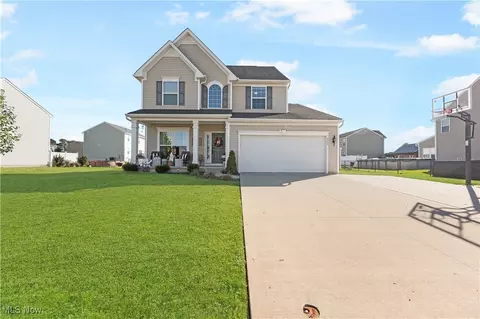 4455 Woodstone Ave NW, Massillon, OH 44647