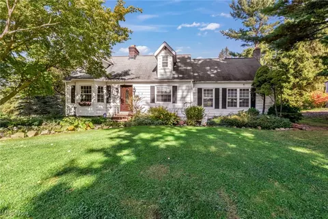 13510 Kinsman Rd, Burton, OH 44021