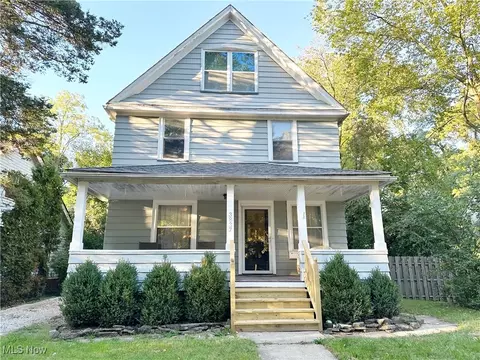 3837 Parkdale Rd, Cleveland Heights, OH 44121
