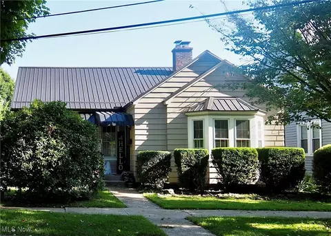118 Sheridan St, Marietta, OH 45750