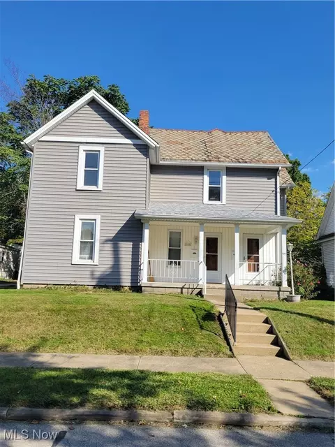 608 Woodland Ave, Salem, OH 44460