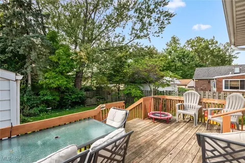 2156 Sunset Dr, Wickliffe, OH 44092 photo 23