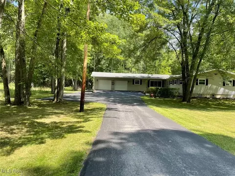 1503 S Leavitt Rd SW, Warren, OH 44481