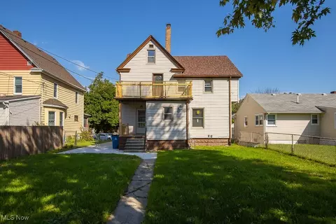 Exterior - 1866 E 32nd St, Lorain, OH 44055 photo 3 of 5