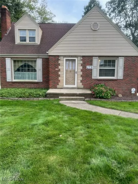 275 S Cadillac Dr, Youngstown, OH 44512