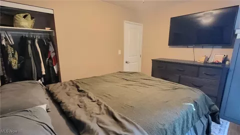 Bedroom - 222 Olive St, Elyria, OH 44035 photo 1 of 6
