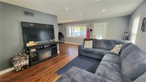 Other - 222 Olive St, Elyria, OH 44035 photo 4 of 11