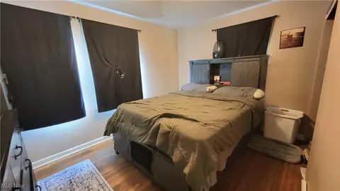 Bedroom - 222 Olive St, Elyria, OH 44035 photo 2 of 6