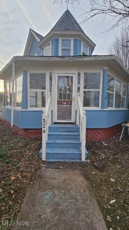 324 W Main Rd, Conneaut, OH 44030