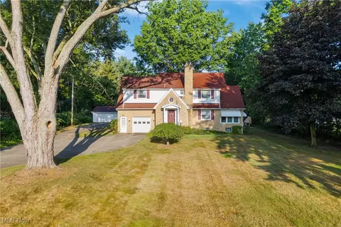3550 Manchester Rd, Coventry, OH 44319