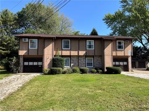 1800-1802 Lakeside Ave NW, Canton, OH 44708