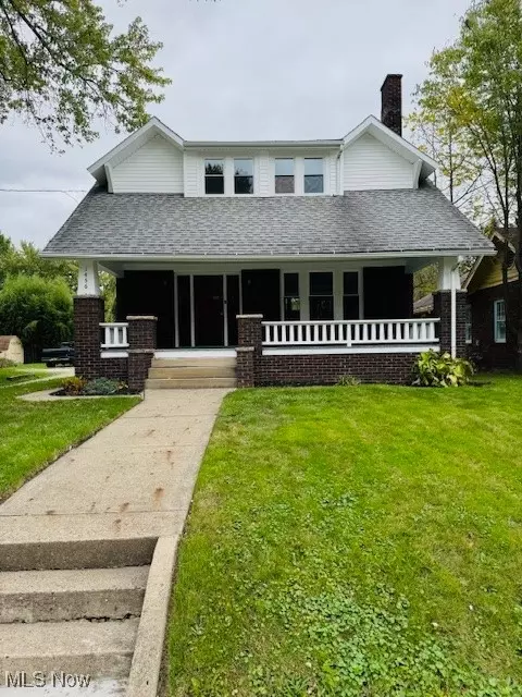 1456 S Arch Ave, Alliance, OH 44601