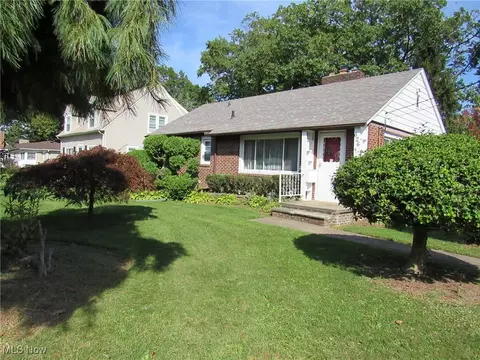 626 Norman Ave, Ashtabula, OH 44004 photo 4