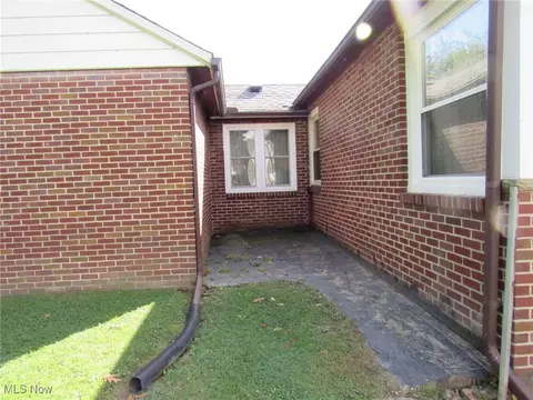626 Norman Ave, Ashtabula, OH 44004 photo 28