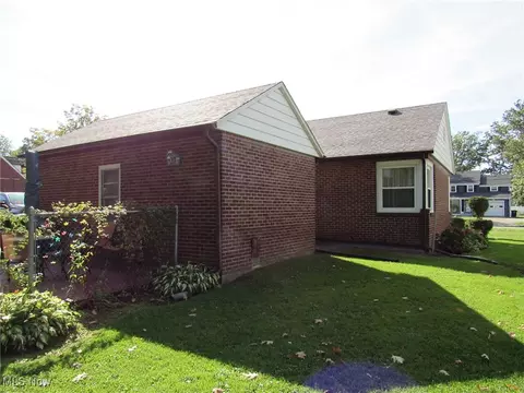 626 Norman Ave, Ashtabula, OH 44004 photo 27