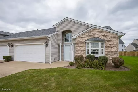 38091 Burrard Ln, Willoughby, OH 44094