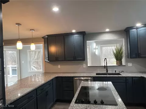 815 Sugar Rd, Copley, OH 44321 photo 11