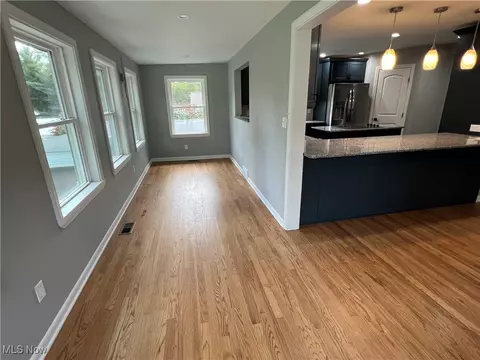 815 Sugar Rd, Copley, OH 44321 photo 12