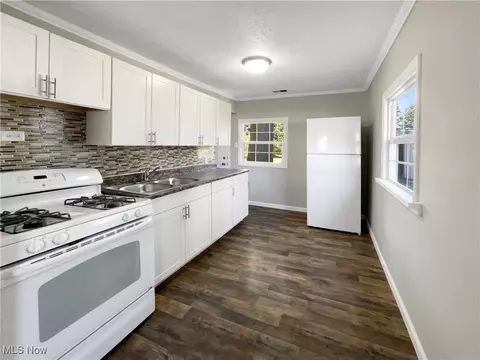 Kitchen - 4022 Gregus Ave, Lorain, OH 44055 photo 1 of 2