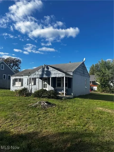 110 Victory Pl, Marietta, OH 45750