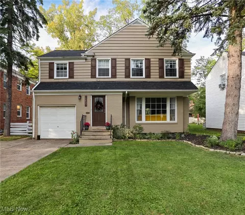 19425 Chagrin Blvd, Shaker Heights, OH 44122