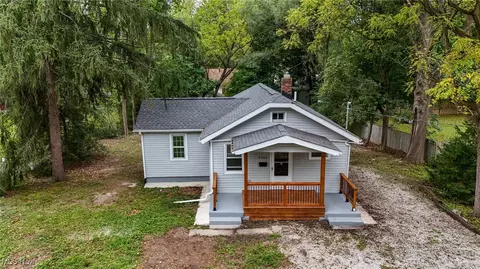 3564 Sanford Ave, Stow, OH 44224