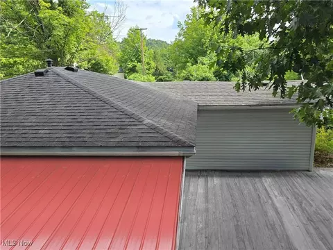 Exterior - 111 Dillon St, Coal Grove, OH 45638 photo 3 of 5