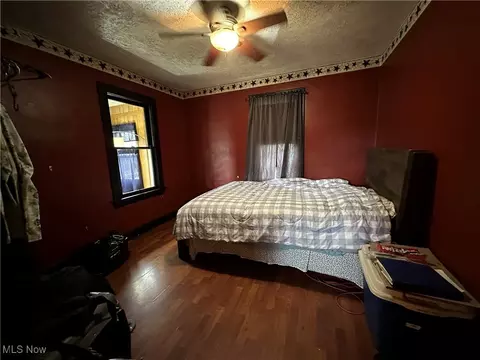 Bedroom - 1242 Columbus Ave, Ashtabula, OH 44004 photo 1 of 2