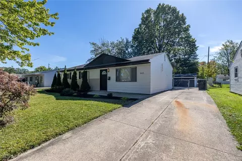 845 Case Ave, Elyria, OH 44035