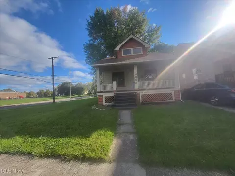 3665 E 110th St, Cleveland, OH 44105