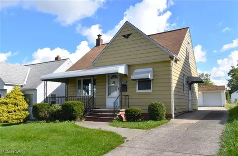 5207 E 115th St, Garfield Heights, OH 44125