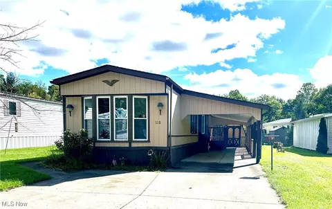 8701 Mayfield Rd #195, Chesterland, OH 44026