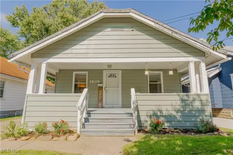 1809 Flint Ave, Akron, OH 44305