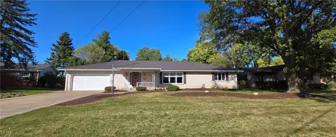 2707 Merriweather Rd, Sandusky, OH 44870