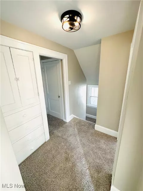 11 E Parkcliff Ave, Struthers, OH 44471 photo 31