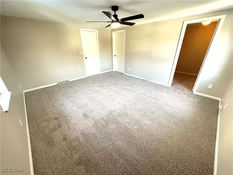 11 E Parkcliff Ave, Struthers, OH 44471 photo 39