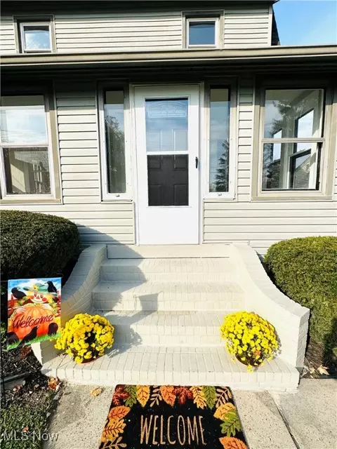11 E Parkcliff Ave, Struthers, OH 44471 photo 10