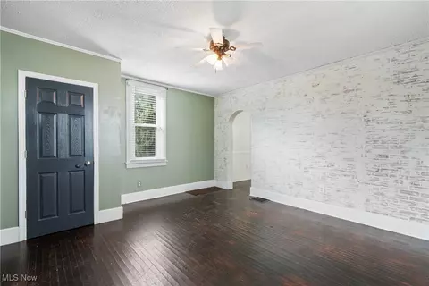 311 Columbus Ave NW, Canton, OH 44708 photo 4