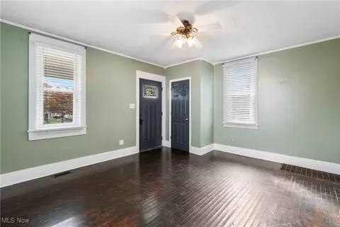 311 Columbus Ave NW, Canton, OH 44708 photo 3