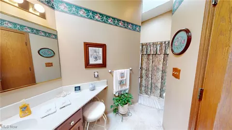 1324 Fox Run Dr, Boardman, OH 44512 photo 14