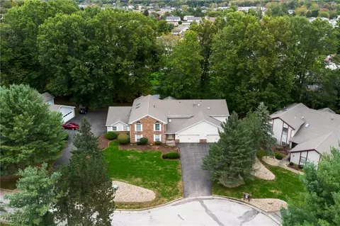 1324 Fox Run Dr, Boardman, OH 44512 photo 24